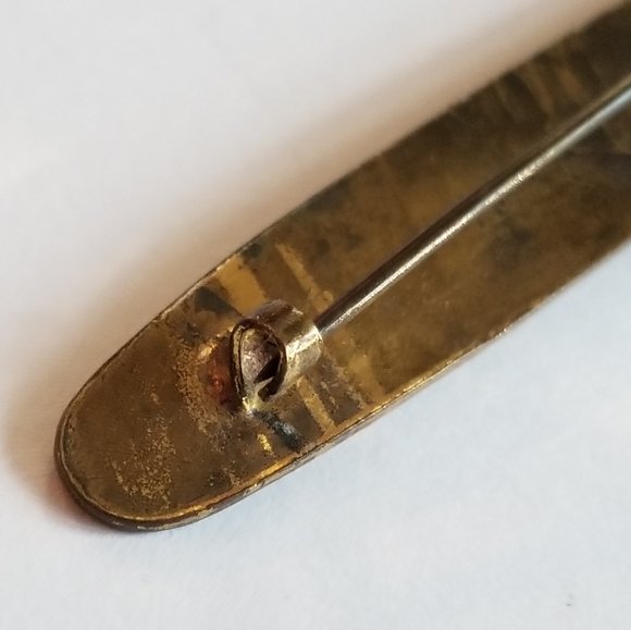 Relisted - Vintage enamel flowers bar pin pink gold tone brooch - Picture 9 of 10